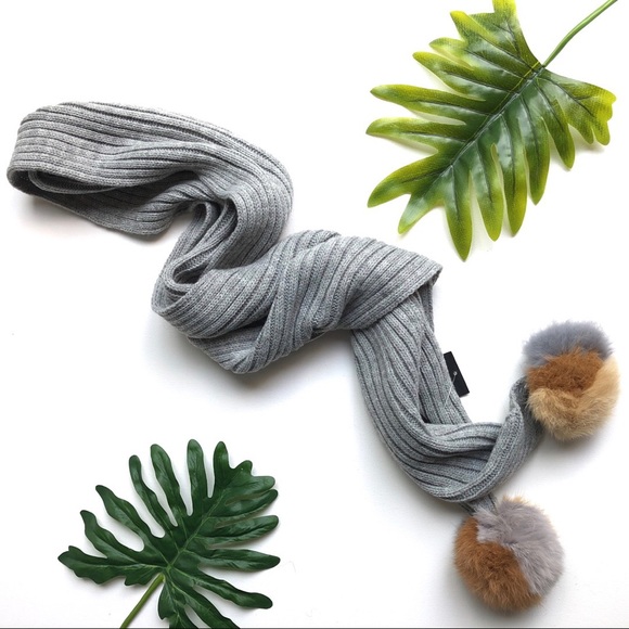Marcus Adler Rabbit Fur Pom Pom Ribbed Scarf - Picture 2 of 8